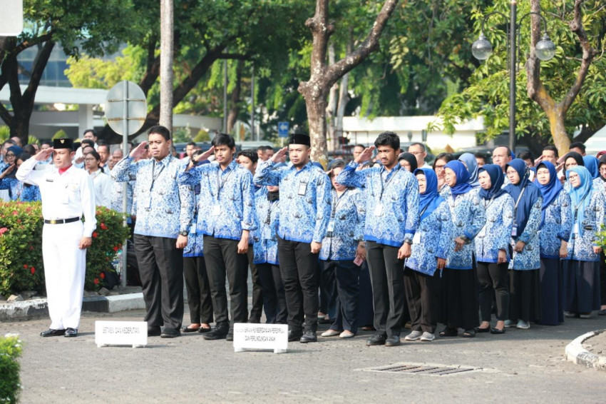 Pendapatan Negara Turun 10 Persen, Sri Mulyani Soal Gaji ...