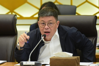 Waka Komisi IV DPR Soroti Lambatnya Realisasi Bansos Pangan: Masyarakat Menunggu tscom_news_photo_1764144787.jpg